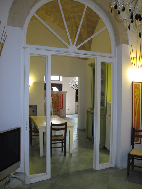 Appartamento al piano terra in centro storico a Lecce in Vendita